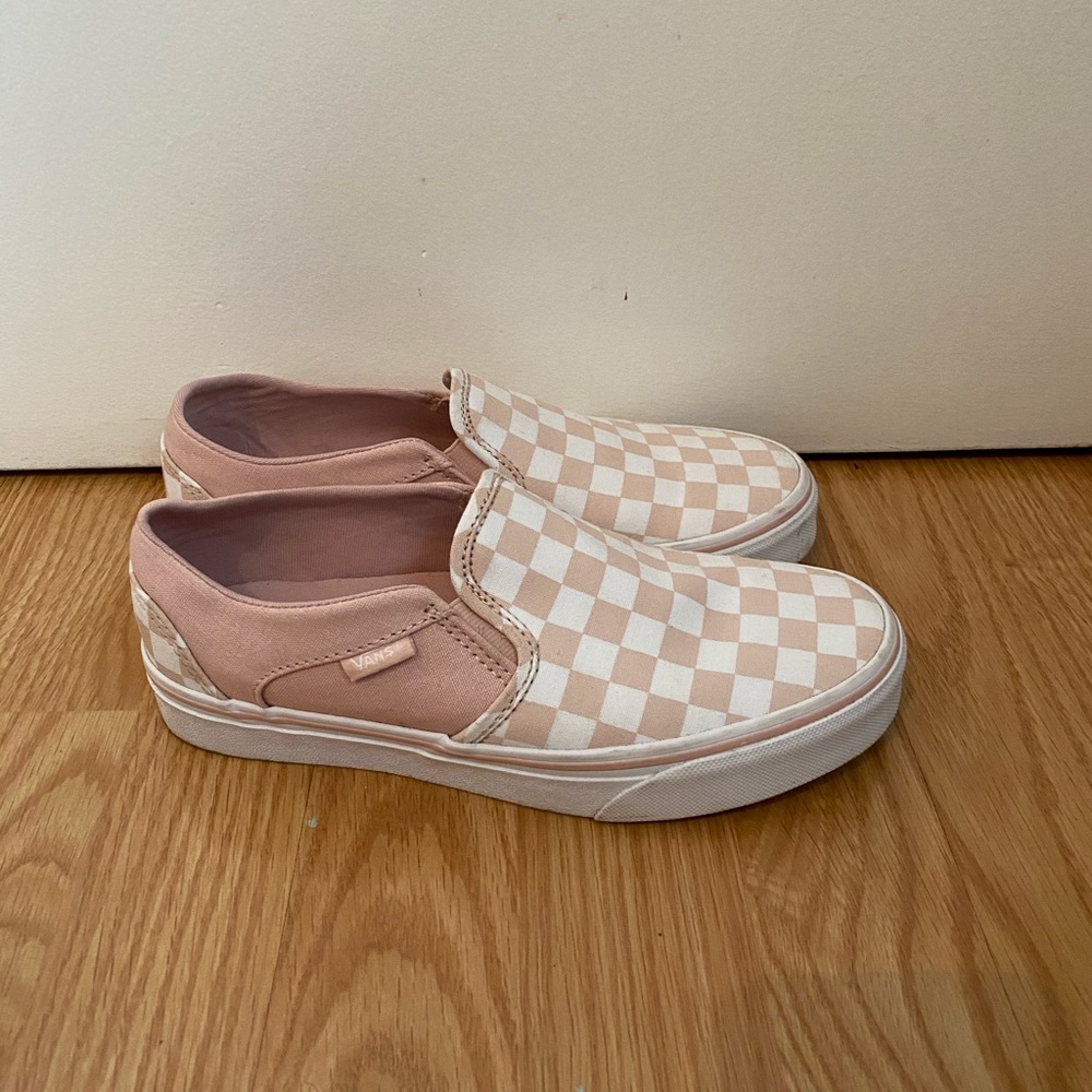 Pink checker vans
